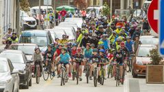 El D�a da Bicicleta celebr� sus bodas de plata con Carballo