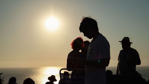 Eclipse en Doni�os