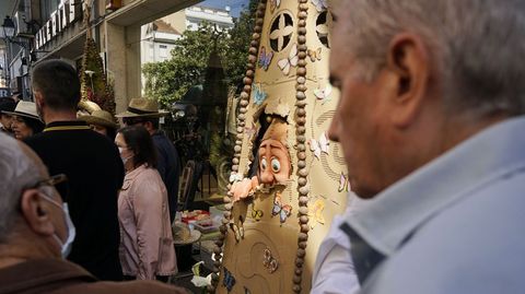 Cientos de personas disfrutaron de la Festa dos Maios de Ourense