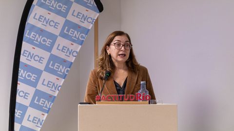 Carmen Lence, la presidenta del grupo, durante su discurso