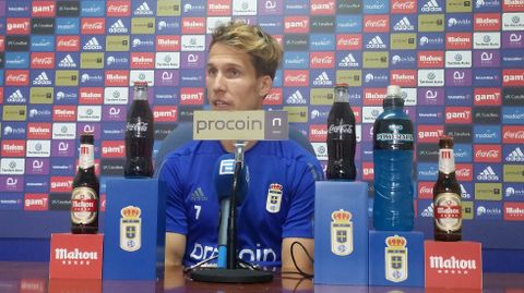 N�stor Susaeta en la rueda de prensa de esta tarde