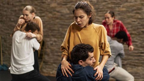 Fotograma del filme �Un paso adelante�.