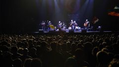 Abarrote total en el concierto de Milladoiro, en la noche del sbado.
