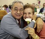 En la fiesta hubo varias parejas.