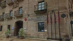 Vista exterior del Hotel Palacio de Avil�s, donde se celebra la XLIV edici�n de los cursos de La Granda