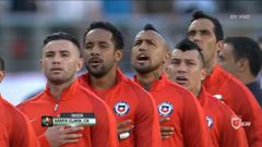 �Pitbull cantando el himno de Chile?