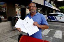 Escrito municipal en el que �ngel Rivas le autoriza a aparcar.