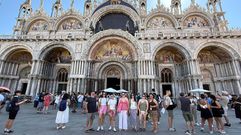 La delegaci&oacute;n larachesa, de viaje en Venecia