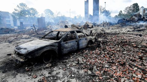 El hurac�n Ida caus� el desplom� de apartamentos en Luisiana