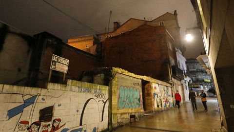 Los n�meros 8, 10, 12 y 14 de la r�a Alta entrar�n en la puja
