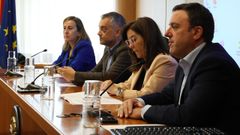 Acto inaugural de la jornada sobre el impacto de la nueva ley del ciclo integral del agua en los ayuntamientos.