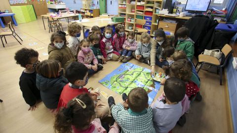 Aulas mixtas en el colegio de A Laxe