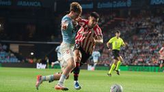 La presi�n del Athletic ahog� a un Celta con problemas con la salida de bal�n.