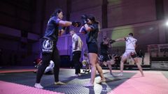 Feria nacional de deportes de contacto y artes marciales, que contina el domingo en el Pazo de Feiras