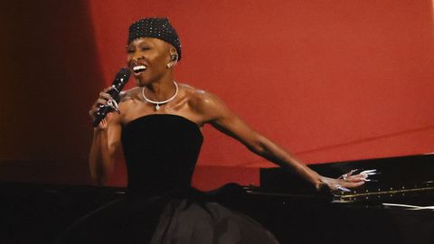 Cynthia Erivo durante su actuacin 