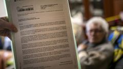 Carmen Santamar�a tiene reconocida una discapacidad del 59 %, pero lleva m�s de un a�o para que valoren su dependencia