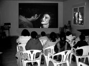 Imagen de archivo, concretamente del a�o 2005, en la que se proyecta la pel�cula �Dragon Hill� en la parroquia de Xu�o, Porto do Son.