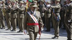 El general jefe de la FLO preside el d�a de esta unidad.