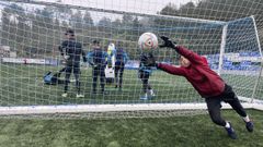 Uno de los participantes en la anterior edicin del clinic de porteros de la UD Barbads.