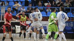 Celebraci�n durante el duelo de O Parrulo y Sala 10 Zaragoza.
