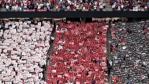 El estadio, a rebosar para el homenaje