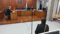 La trabajadora acusada de apropiarse de 100.000 euros hoy en los juzgados 