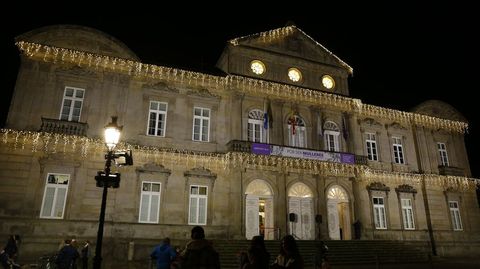 Diputacin de Pontevedra con las luces navideas