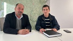 El director de Turismo de Galicia, Xos� Merelles, y el alcalde de Fisterra, Luis Insua