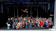 Un grupo de escolares de Coristanco suman el visitante 50.000 del Muncyt