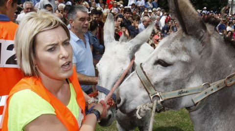 Unas 2.000 personas presenciaron la carrera en el campo de fútbol de A Lama