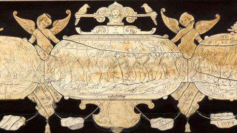 La decoracin en marfil de la mesa contiene escenas del poema poca Jerusaln liberada, del italiano Torquato Tasso