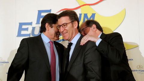  Javier Fern�ndez, Alberto N��ez Feij�o y Juan Vicente Herrera