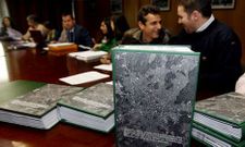 El BNG cree que el trabajo previo del PXOM ?en la foto, comisi�n de Urbanismo en 2009? puede no servir