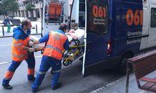 El detenido se encar� con trabajadores del 061, que finalmente pudieron evacuar al paciente. 