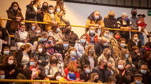 Concurso de disfraces en el carnaval de Outes.