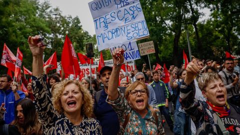 Manifestantes en la protesta convocada para este s�bado en Madrid por el Sindicato de Inquilinas