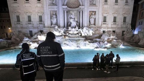 La fontana di Trevi, en el centro de Roma.