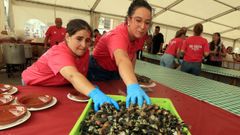 Edici�n pasada de la fiesta gastron�mica de Xove dedicada al percebe