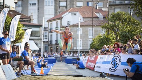 Prueba de salto de longitud de Saltar na Ra en Pontevedra
