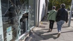 Desperfectos visibles en un comercio en el que robaronen mayo de este ao