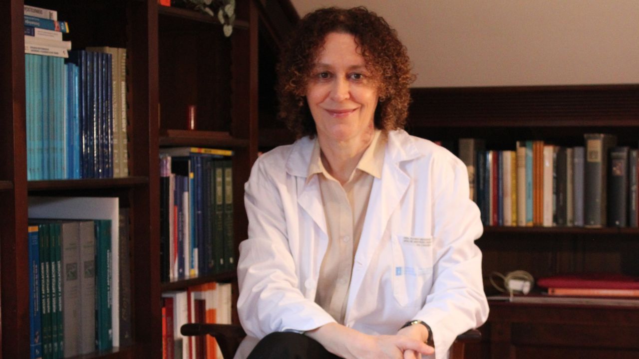 Ángeles Flórez, dermatóloga: «La telemedicina es eficaz en la relación con los compañeros de Atención Primaria»