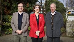 Fraga Ares, Susana Rey Garc�a y Jorge Carballido Salgado, en las instalaciones de La Voz.