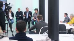 Formoso visit� un centro de trabajo colaborativo para dar a conocer las ayudas.