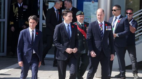 El Prncipe de Gales junto al primer ministro de Canad Justin Trudeau y el primer ministro de Francia, Gabriel Attal 