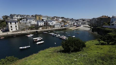 Vista del puerto de Tapia