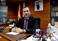 Llorente es partidario de rebajar a 90 kil�metros por hora el l�mite de velocidad en carreteras.