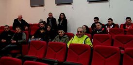 Parte de los asistentes a la primera reuni�n preparatoria del pr�ximo Asalto ao Castelo.