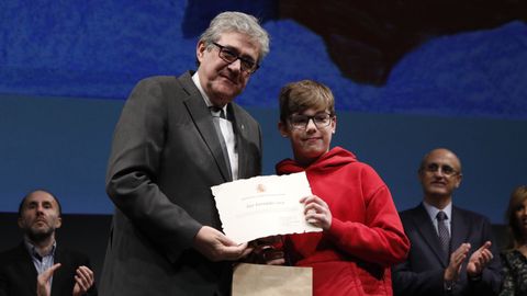 Hasta un total de cuarenta alumnos de distintos centros de la provincia resultaron premiados en el concurso de la Constituci�n.
