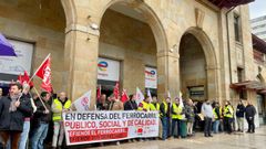 Concentraci�n del sector ferroviario hoy en Oviedo.