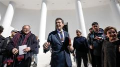 El presidente de la Fundaci�n de la Bienal, Pietrangelo Buttafuoco, en el centro de la imagen.